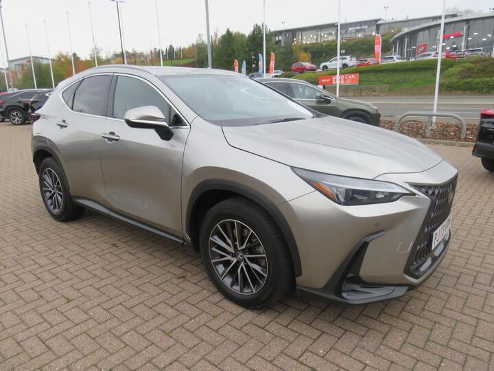 Lexus NX 2.5 450h+ 18.1kWh Premium E-CVT 4WD Euro 6 (s/s) 5dr