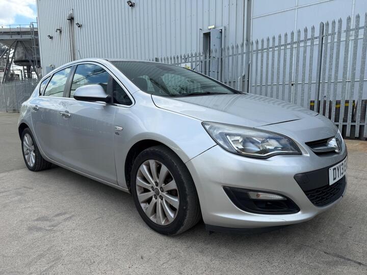 Vauxhall Astra 1.6 16v Elite Auto Euro 5 5dr