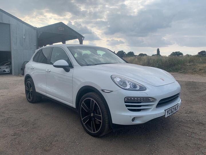 Porsche Cayenne 3.0 TD V6 Tiptronic 4WD Euro 5 (s/s) 5dr