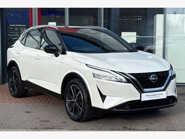 Nissan Qashqai 1.3 DIG-T MHEV Tekna XTRON Euro 6 (s/s) 5dr