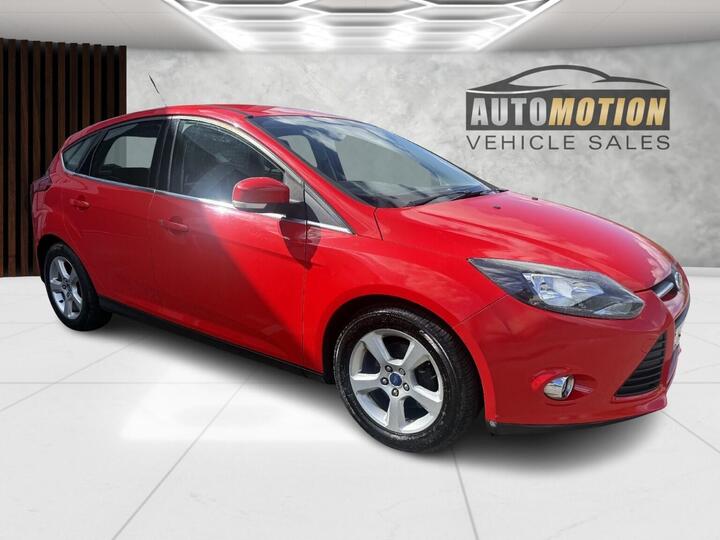 Ford FOCUS 1.6 Zetec Navigator Euro 5 5dr