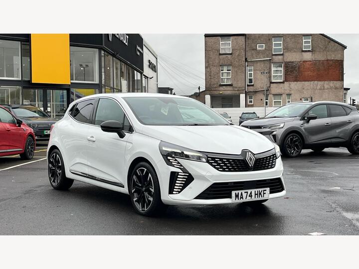 Renault Clio 1.6 E-TECH Techno Auto Euro 6 (s/s) 5dr