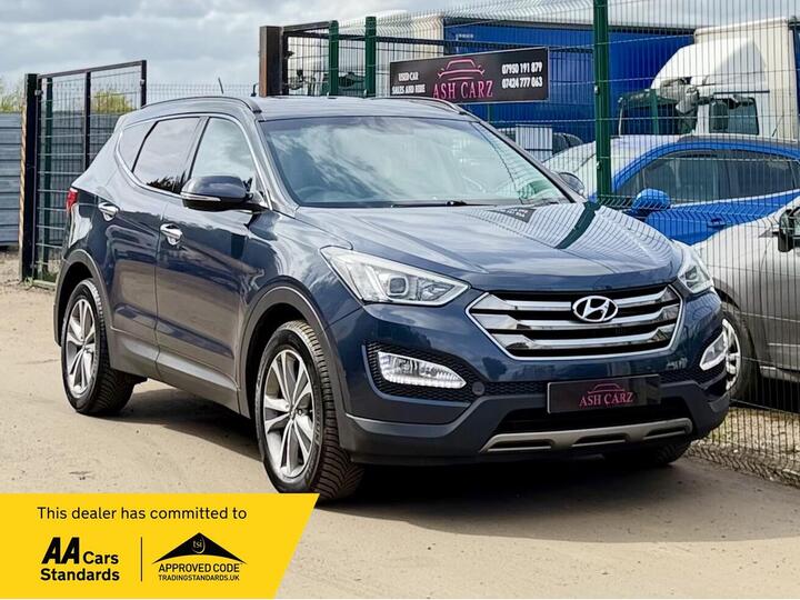 Hyundai Santa Fe 2.2 CRDi Premium Auto 4WD Euro 5 5dr (5 Seat) Hyundai Santa Fe 2.2 CRDi Premium Auto 4WD Euro 5 5dr (5 Seat)