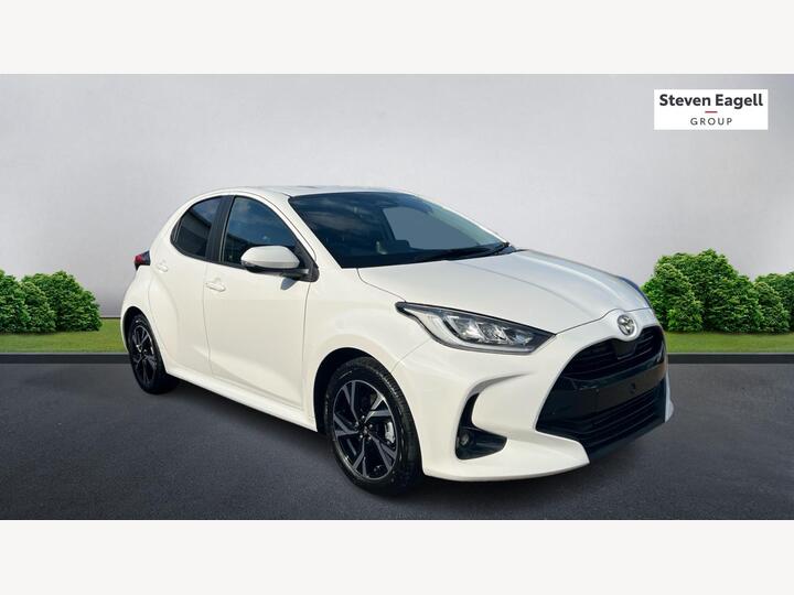 Toyota Yaris 1.5 VVT-h Design E-CVT Euro 6 (s/s) 5dr
