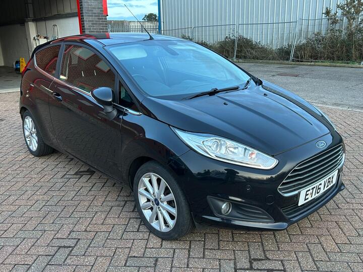 Ford Fiesta 1.0T EcoBoost Titanium Euro 6 (s/s) 3dr