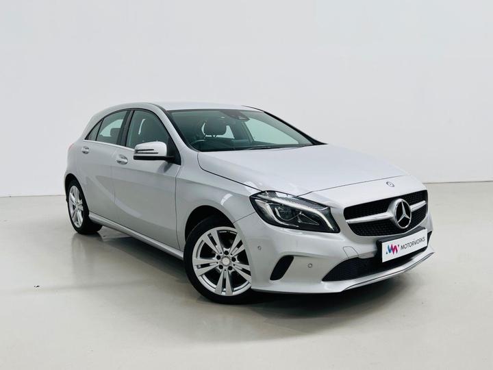 Mercedes-Benz A-CLASS 1.5 A180d Sport (Premium) 7G-DCT Euro 6 (s/s) 5dr