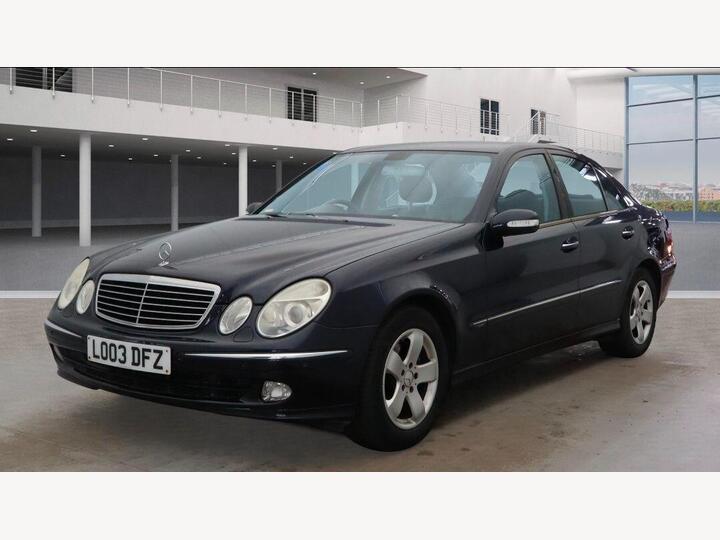 Mercedes-Benz E Class 2.6 E240 Avantgarde 4dr Mercedes-Benz E Class 2.6 E240 Avantgarde 4dr