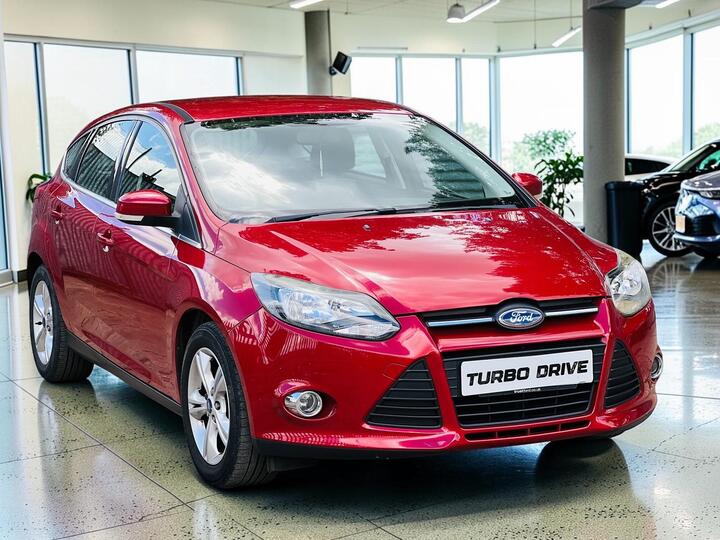 Ford Focus 1.6 Zetec Euro 5 5dr