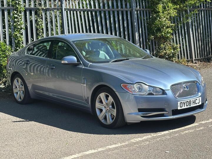 Jaguar XF 2.7d V6 Premium Luxury Auto Euro 4 4dr