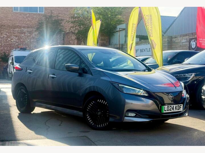 Nissan Leaf 39kWh Tekna Auto 5dr
