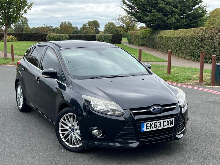 Ford Focus 1.0T EcoBoost Zetec Euro 5 (s/s) 5dr