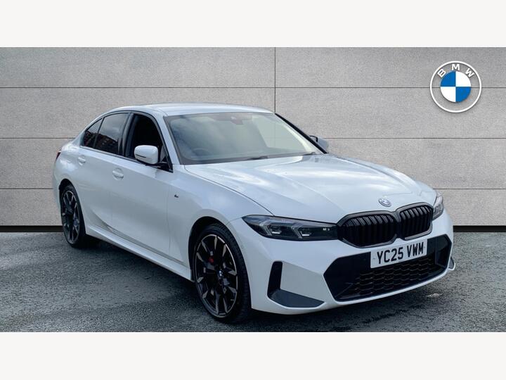 BMW 3 Series 2.0 330e 22.3kWh M Sport Auto Euro 6 (s/s) 4dr BMW 3 Series 2.0 330e 22.3kWh M Sport Auto Euro 6 (s/s) 4dr