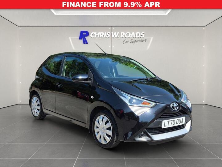 Toyota AYGO 1.0 VVT-i X-play Euro 6 5dr (Safety Sense)