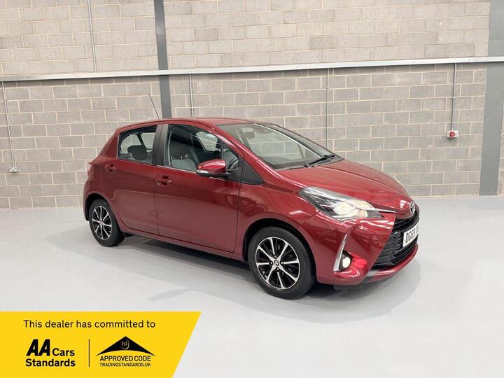 Toyota Yaris 1.5 VVT-i Icon Tech Euro 6 5dr