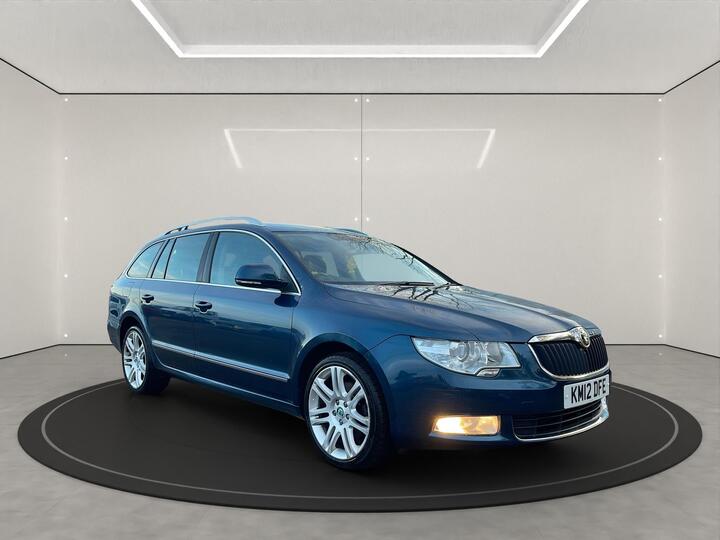 Skoda Superb 2.0 TDI Elegance DSG 4WD Euro 5 5dr
