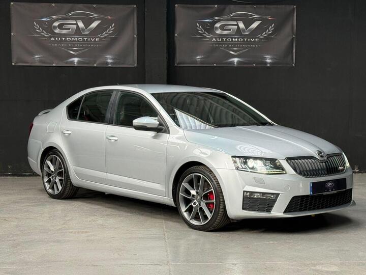 Skoda OCTAVIA 2.0 TDI VRS DSG 4WD Euro 6 (s/s) 5dr