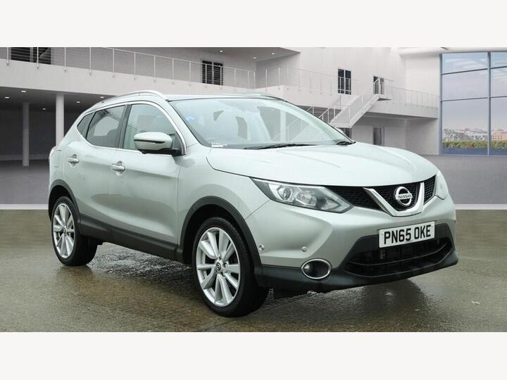 Nissan Qashqai 1.2 DIG-T Tekna XTRON 2WD Euro 6 (s/s) 5dr