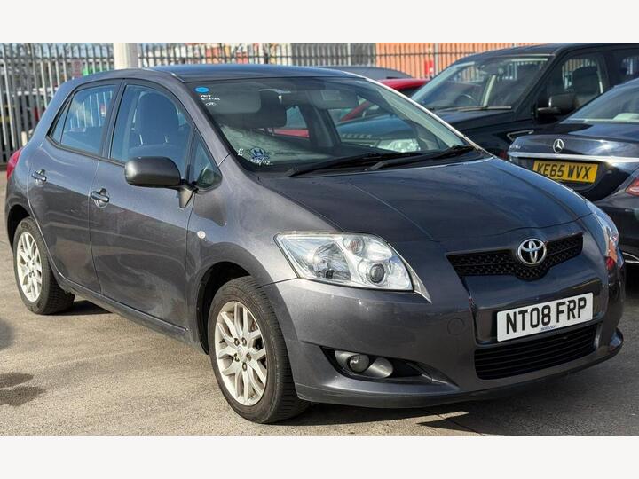 Toyota Auris 1.6 VVT-i TR 5dr Toyota Auris 1.6 VVT-i TR 5dr