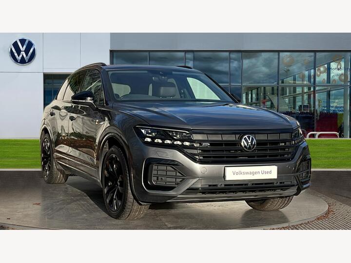 Volkswagen Touareg 3.0 TDI V6 Black Edition Tiptronic 4Motion Euro 6 (s/s) 5dr