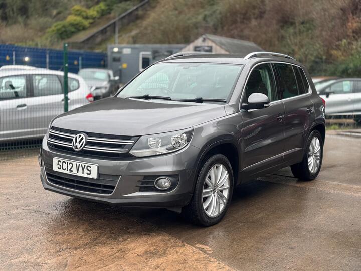 Volkswagen Tiguan 2.0 TDI BlueMotion Tech Sport DSG 4WD Euro 5 (s/s) 5dr