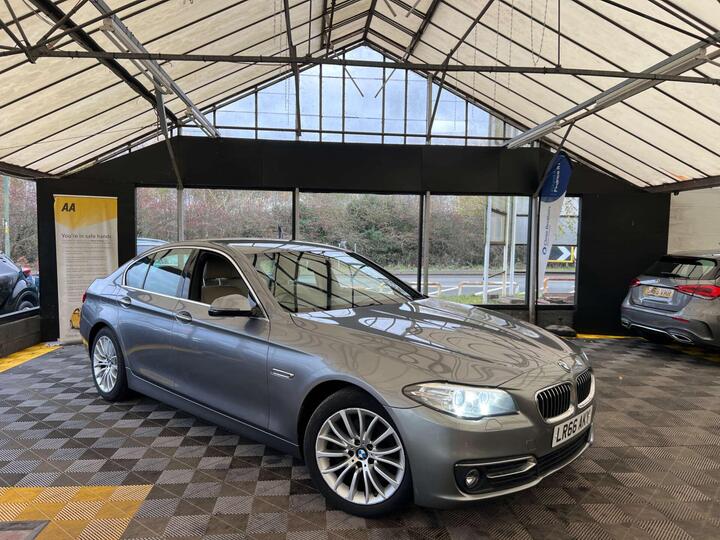 BMW 5 SERIES 2.0 520d Luxury Auto Euro 6 (s/s) 4dr