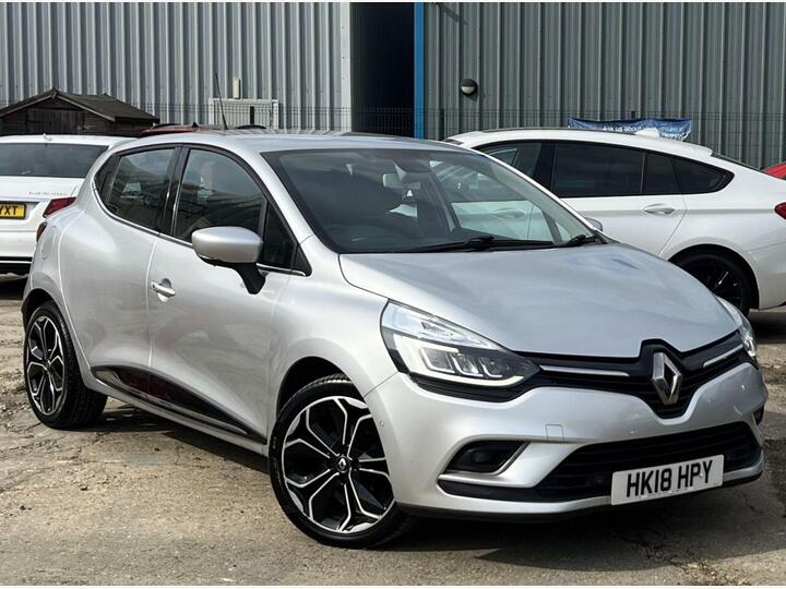 Renault CLIO 1.5 DCi Signature Nav Euro 6 (s/s) 5dr