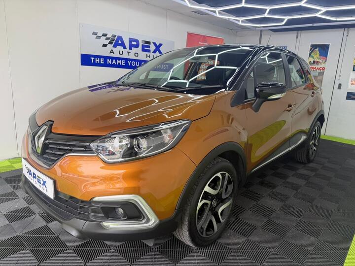 Renault Captur 0.9 TCe ENERGY Dynamique Nav Euro 6 (s/s) 5dr