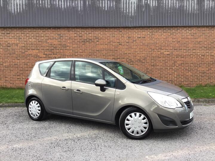 Vauxhall Meriva 1.7 CDTi Exclusiv Euro 5 5dr Vauxhall Meriva 1.7 CDTi Exclusiv Euro 5 5dr