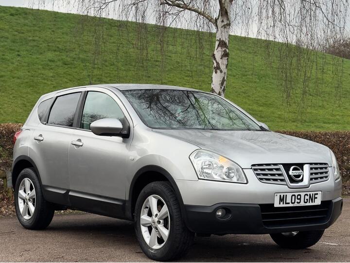 Nissan Qashqai 2.0 Acenta CVT 5dr