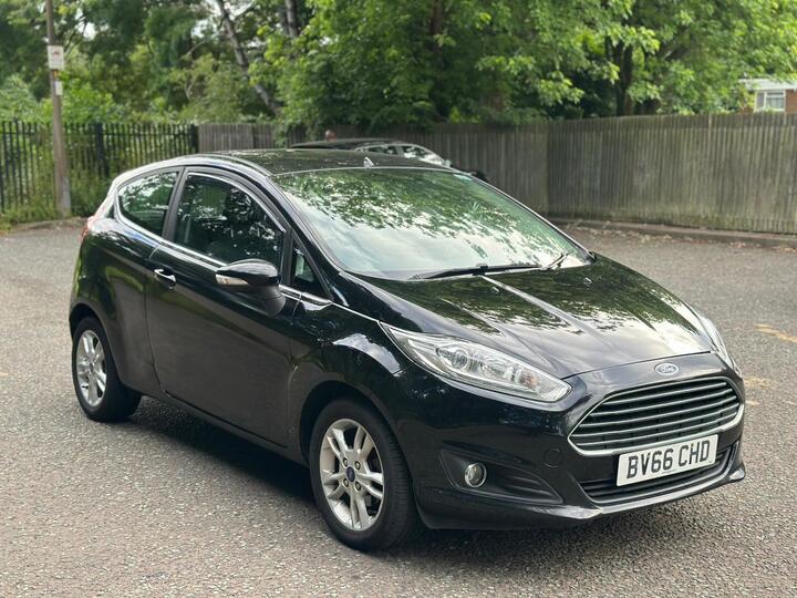 Ford Fiesta 1.0T EcoBoost Zetec Euro 6 (s/s) 3dr
