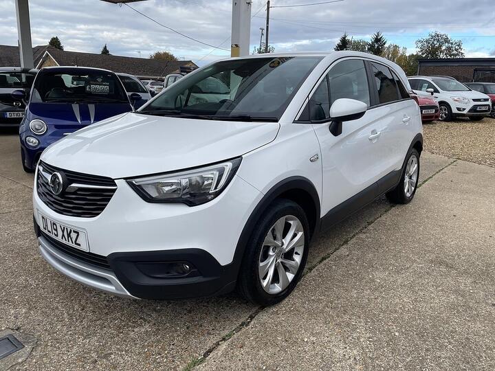 Vauxhall Crossland X 1.2 Turbo GPF Tech Line Nav Euro 6 (s/s) 5dr Vauxhall Crossland X 1.2 Turbo GPF Tech Line Nav Euro 6 (s/s) 5dr