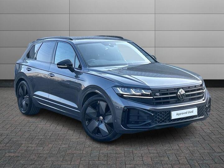 Volkswagen Touareg 3.0 TDI V6 Black Edition Tiptronic 4Motion Euro 6 (s/s) 5dr