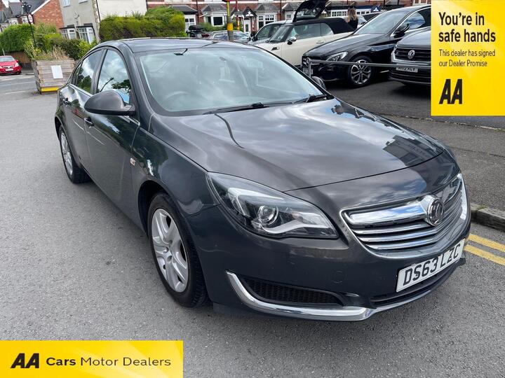Vauxhall Insignia 1.8 16V Design Euro 5 5dr