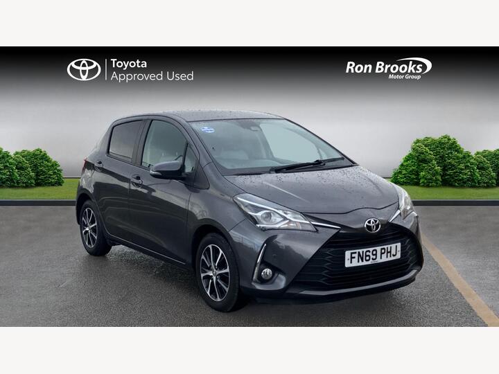 Toyota Yaris 1.5 VVT-i Icon Tech Euro 6 5dr