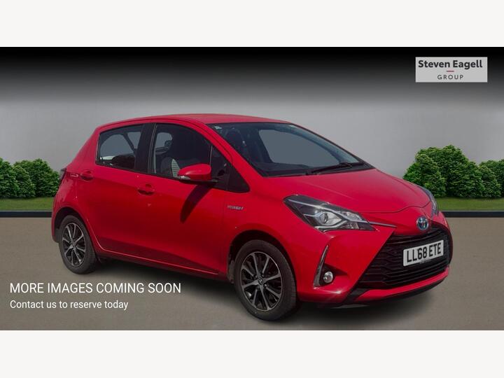 Toyota Yaris 1.5 VVT-h Icon Tech E-CVT Euro 6 (s/s) 5dr