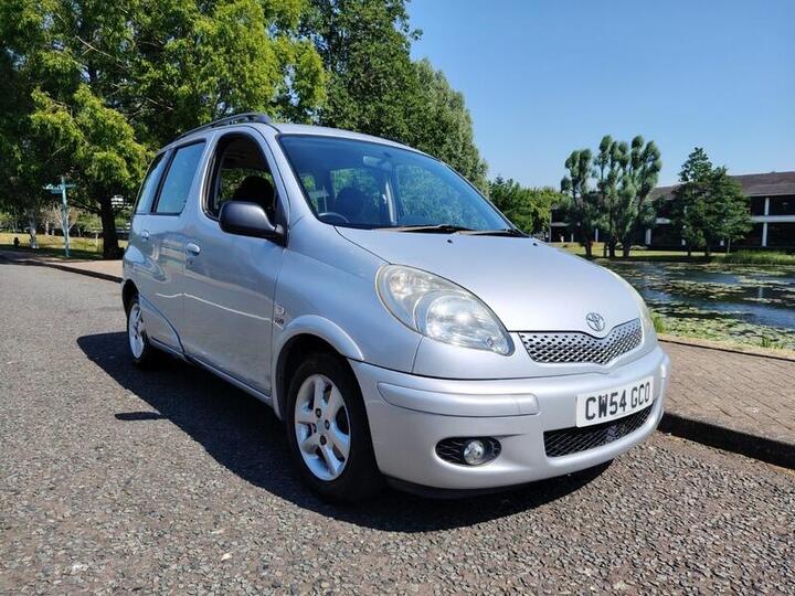 Toyota Yaris Verso 1.3 VVT-i T Spirit 5dr