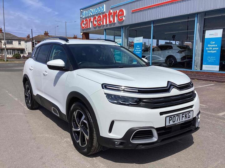 Citroen C5 Aircross 1.5 BlueHDi Shine Euro 6 (s/s) 5dr Citroen C5 Aircross 1.5 BlueHDi Shine Euro 6 (s/s) 5dr