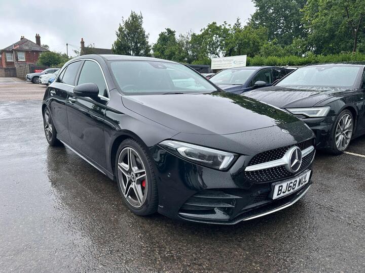 Mercedes-Benz A-CLASS 1.3 A200 AMG Line (Premium Plus) 7G-DCT Euro 6 (s/s) 5dr Mercedes-Benz A-CLASS 1.3 A200 AMG Line (Premium Plus) 7G-DCT Euro 6 (s/s) 5dr