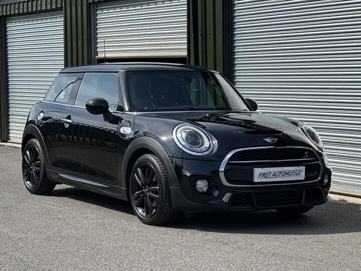 MINI Hatch 2.0 Cooper S Works Euro 6 (s/s) 3dr