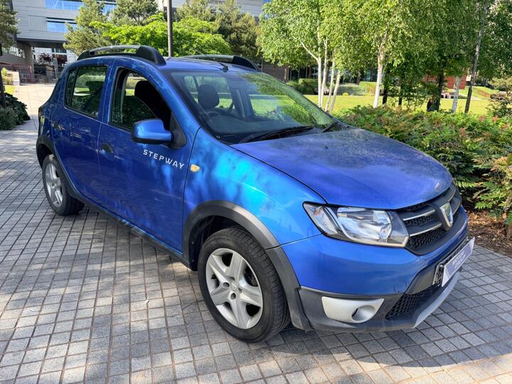 Dacia Sandero Stepway 0.9 TCe Laureate Euro 5 5dr