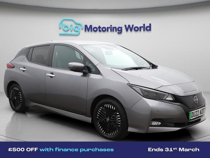 Nissan Leaf 39kWh Tekna Auto 5dr Nissan Leaf 39kWh Tekna Auto 5dr