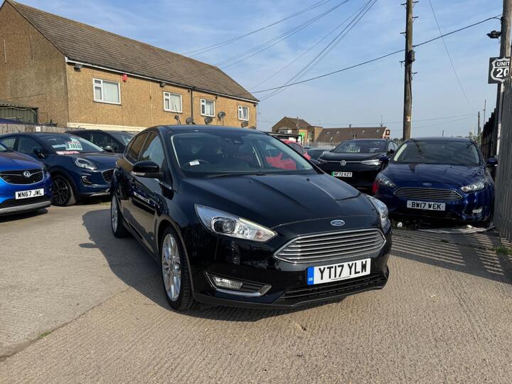 Ford Focus 1.0T EcoBoost Titanium X Euro 6 (s/s) 5dr
