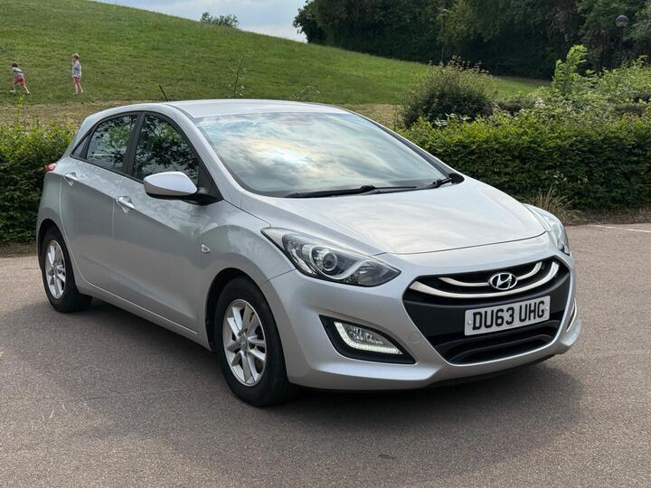Hyundai I30 1.6 CRDi Active Auto Euro 5 5dr