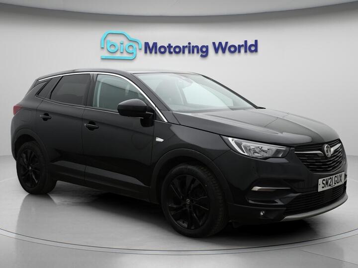 Vauxhall Grandland X 1.2 Turbo SRi Nav Euro 6 (s/s) 5dr