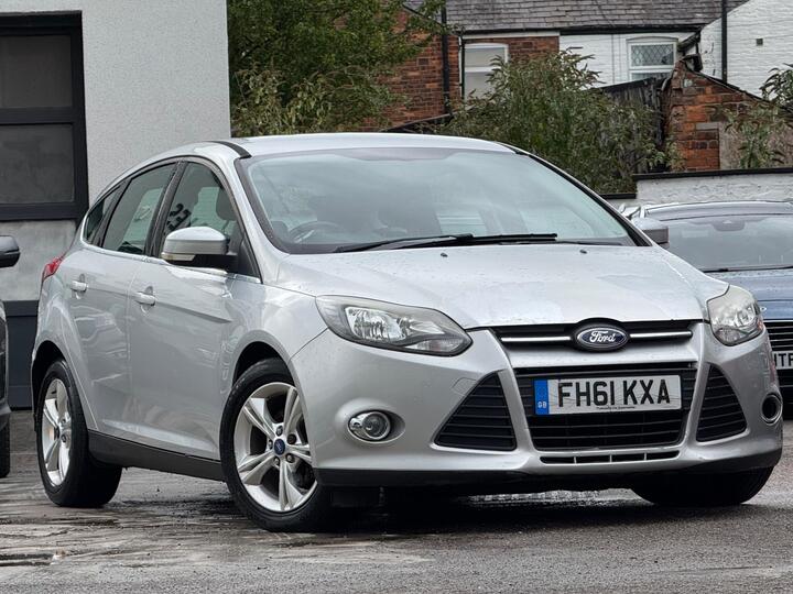 Ford Focus 1.6 TDCi Zetec Euro 5 (s/s) 5dr