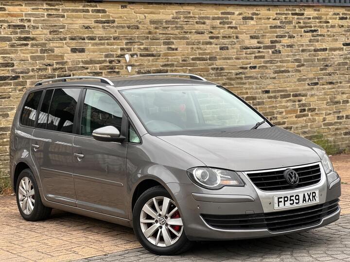 Volkswagen Touran 2.0 TDI Match DSG 5dr (7 Seats)