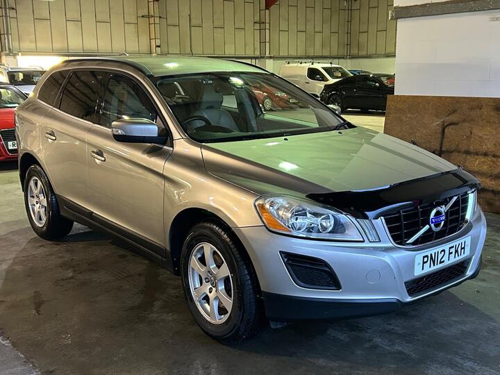 Volvo XC60 2.0 D3 DRIVe SE Euro 5 (s/s) 5dr