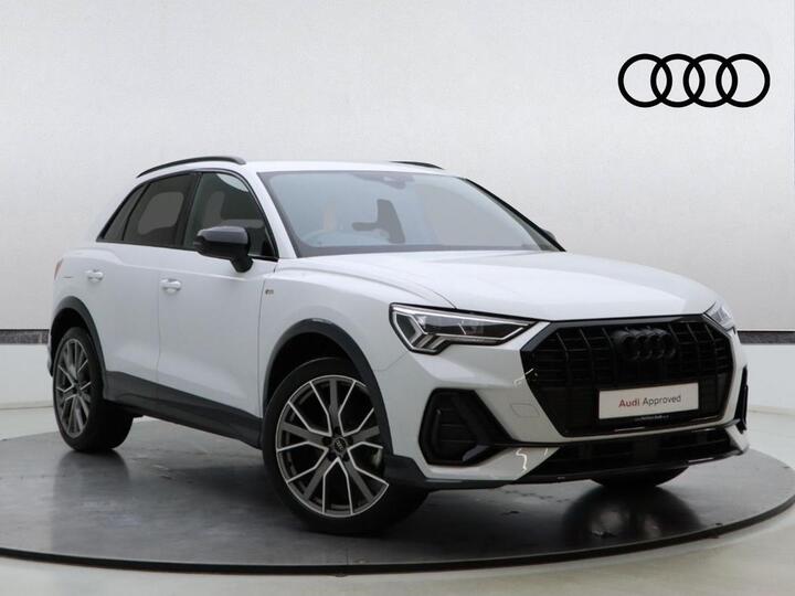 Audi Q3 1.5 TFSI CoD 35 Black Edition S Tronic Euro 6 (s/s) 5dr