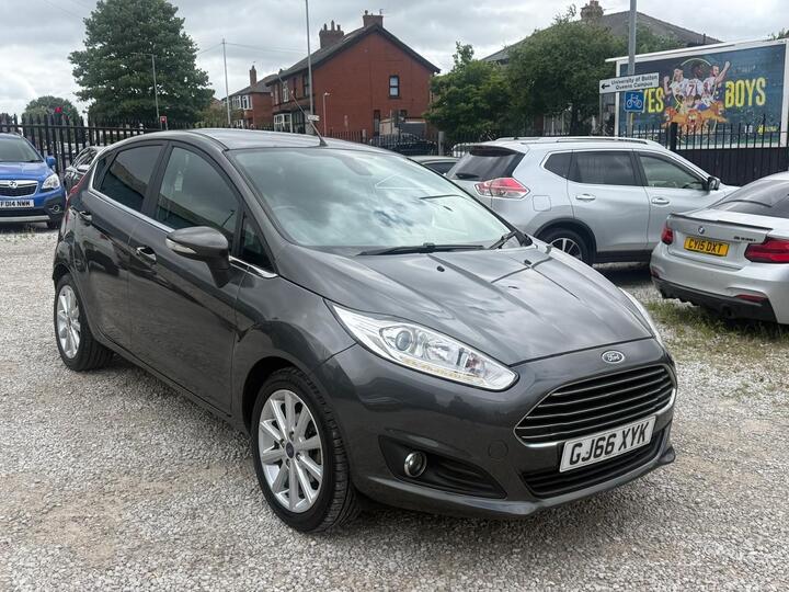 Ford Fiesta 1.0T EcoBoost Titanium Euro 6 (s/s) 5dr