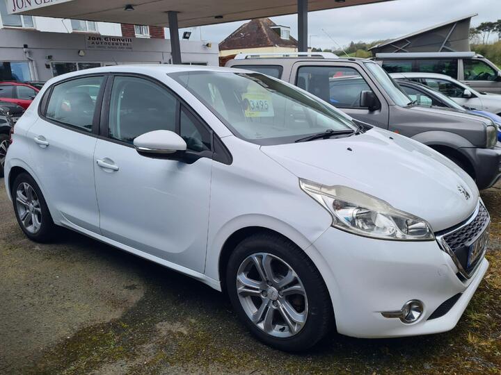 Peugeot 208 1.2 VTi Active Euro 5 5dr